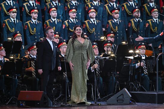 Концерт Академического ансамбля песни и пляски Российской армии им. А.В. Александрова