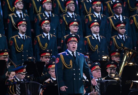 Концерт Академического ансамбля песни и пляски Российской армии им. А.В. Александрова