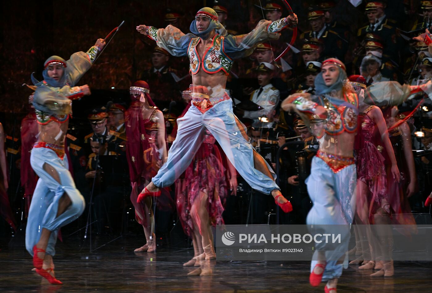 Концерт Академического ансамбля песни и пляски Российской армии им. А.В. Александрова