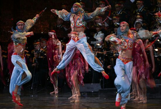 Концерт Академического ансамбля песни и пляски Российской армии им. А.В. Александрова