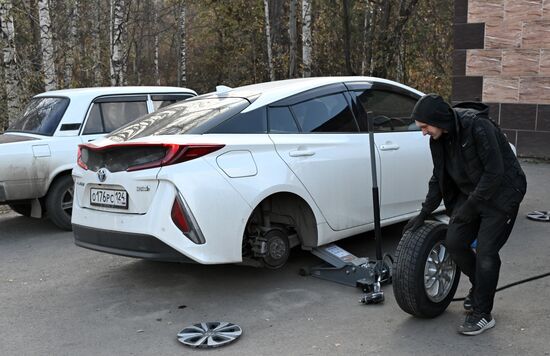 Сезонный шиномонтаж в Красноярске