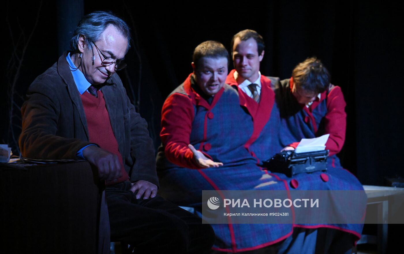 Спектакль "Ося. Иосиф. Joseph" в Театре Маяковского в Москве