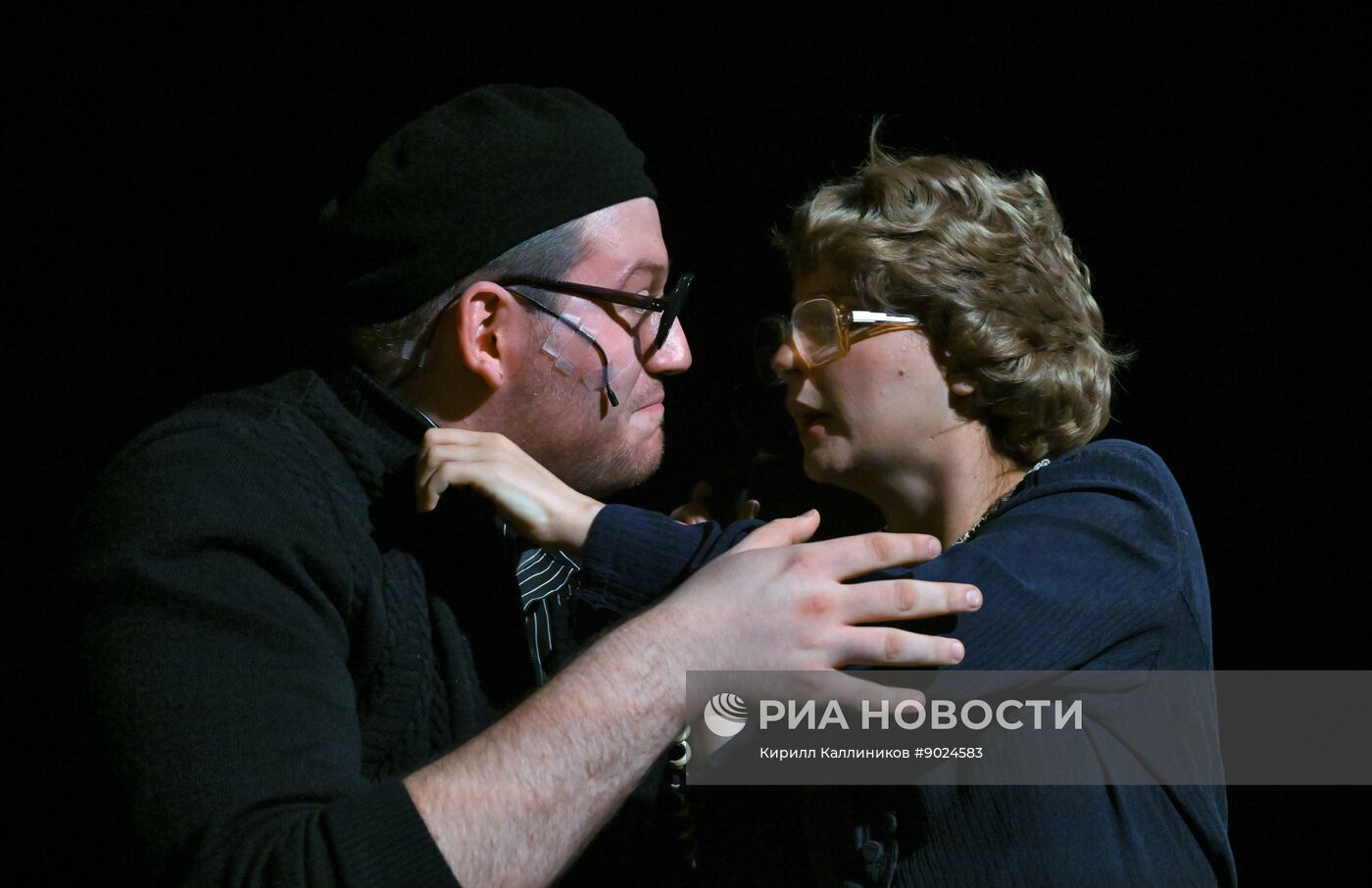 Спектакль "Ося. Иосиф. Joseph" в Театре Маяковского в Москве