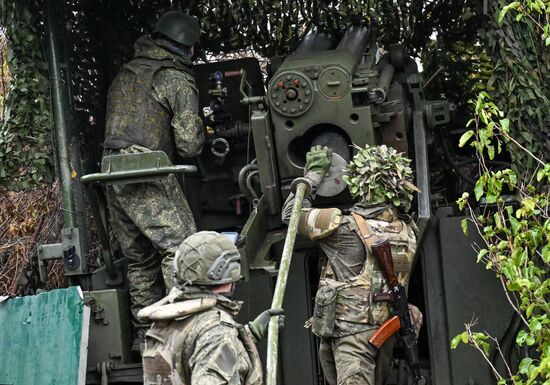 Боевая работа расчета пушки 2С5 "Гиацинт-С" группировки войск "Центр" в зоне СВО