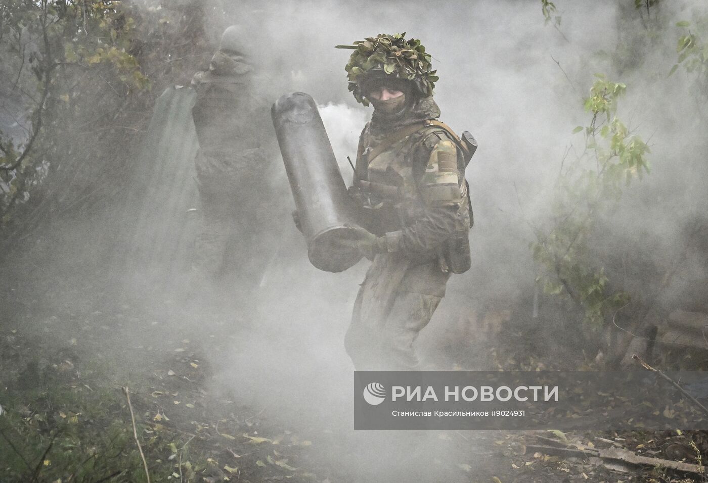 Боевая работа расчета пушки 2С5 "Гиацинт-С" группировки войск "Центр" в зоне СВО