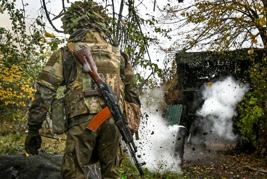 Боевая работа расчета пушки 2С5 "Гиацинт-С" группировки войск "Центр" в зоне СВО