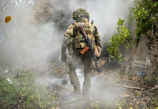 Боевая работа расчета пушки 2С5 "Гиацинт-С" группировки войск "Центр" в зоне СВО