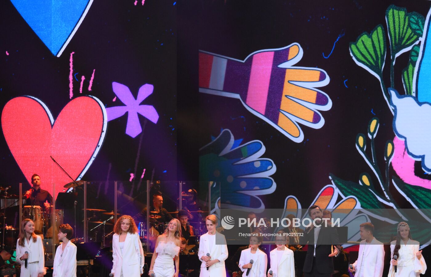 Концерт звезд шоу "Голос" в Кремлевском дворце