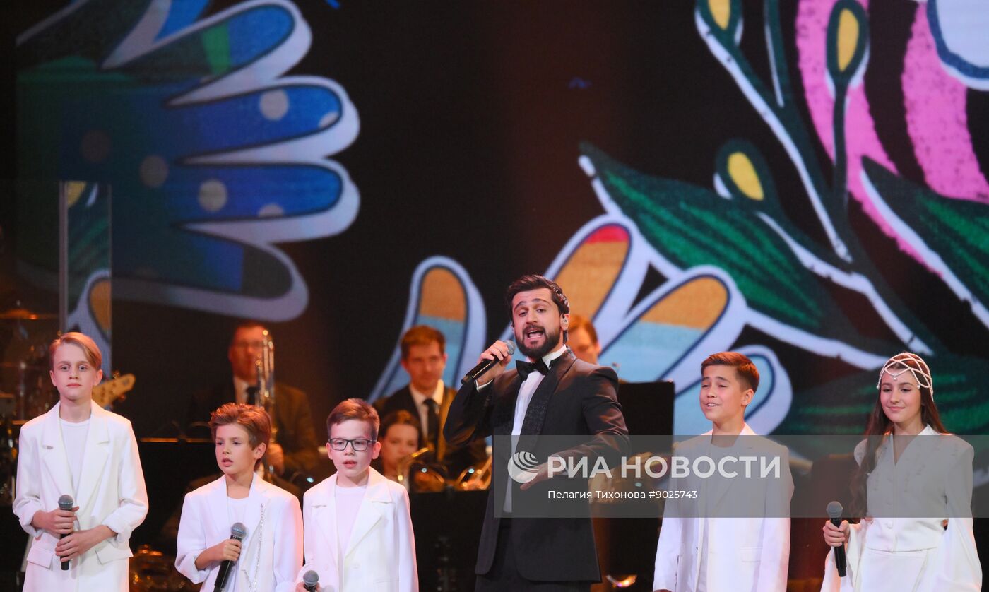 Концерт звезд шоу "Голос" в Кремлевском дворце