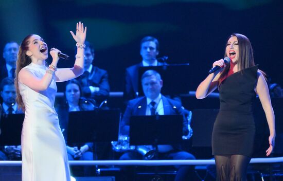 Концерт звезд шоу "Голос" в Кремлевском дворце