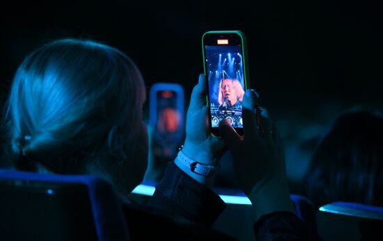 Концерт звезд шоу "Голос" в Кремлевском дворце