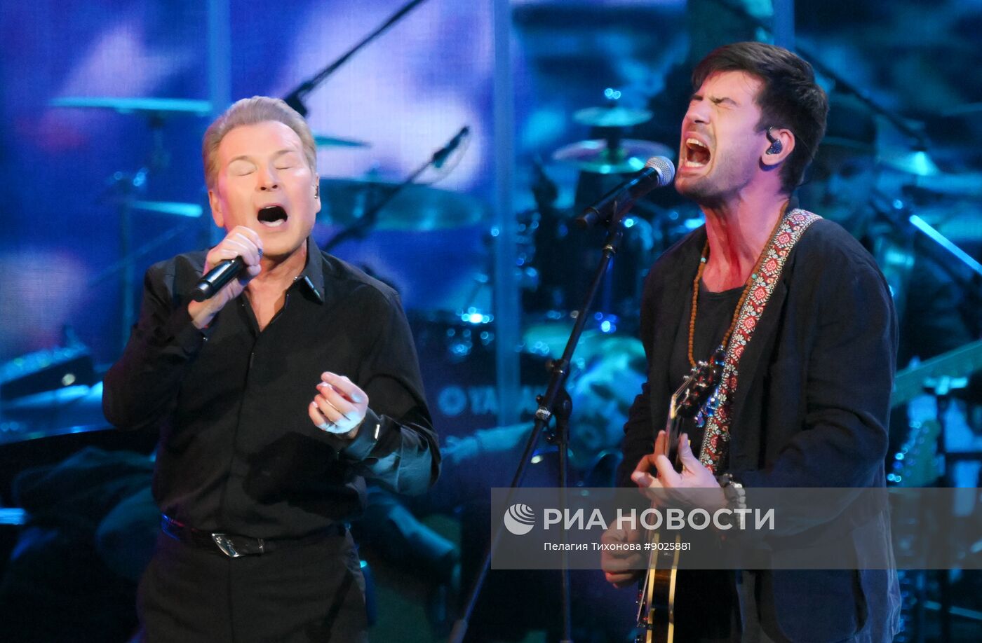 Концерт звезд шоу "Голос" в Кремлевском дворце