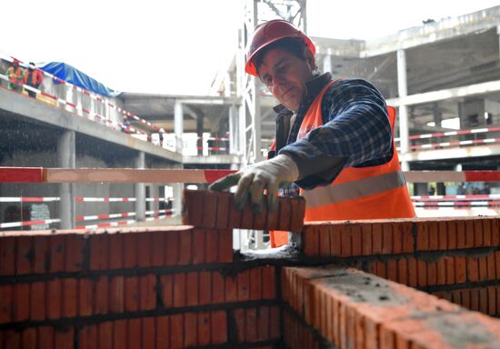  Строительство нового лечебного комплекса ГБУЗ города Москвы "Больница №52"