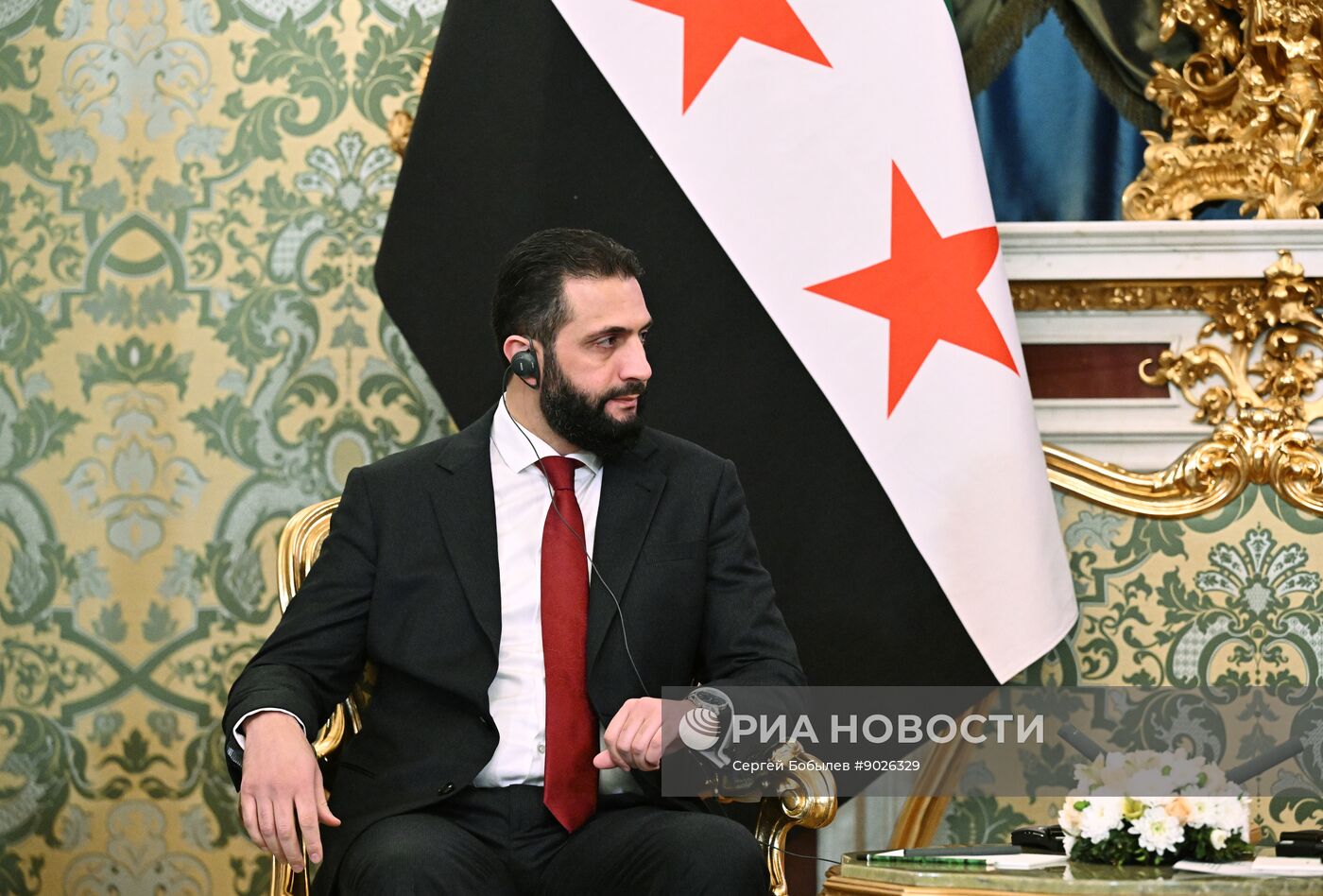 Встреча президента Владимира Путина и президента Сирии Ахмеда аш-Шараа