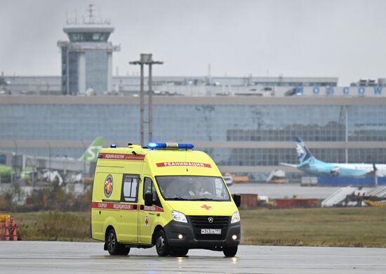 Учения аварийно-спасательных служб в аэропорту "Домодедово"