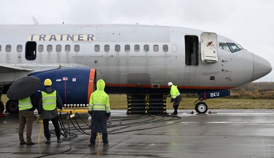 Учения аварийно-спасательных служб в аэропорту "Домодедово"