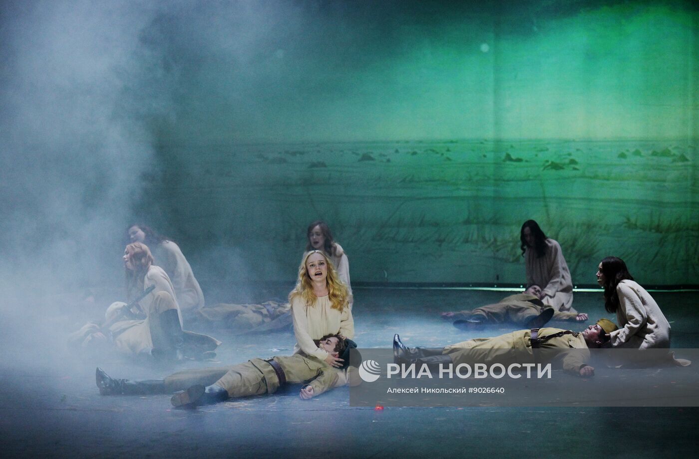 Спектакль "Ты у меня одна" в Московском Губернском театре