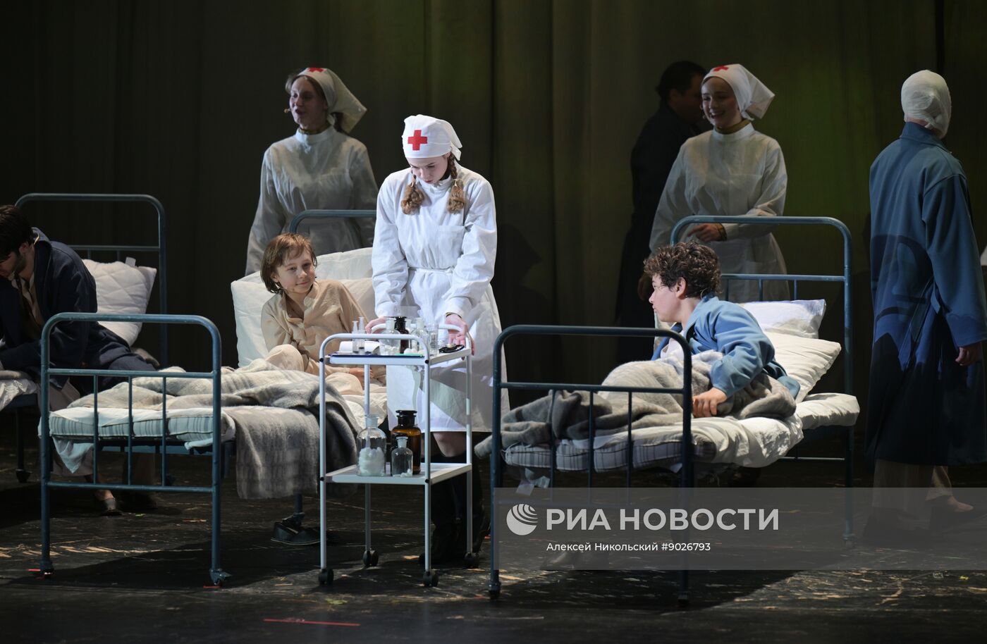 Спектакль "Ты у меня одна" в Московском Губернском театре