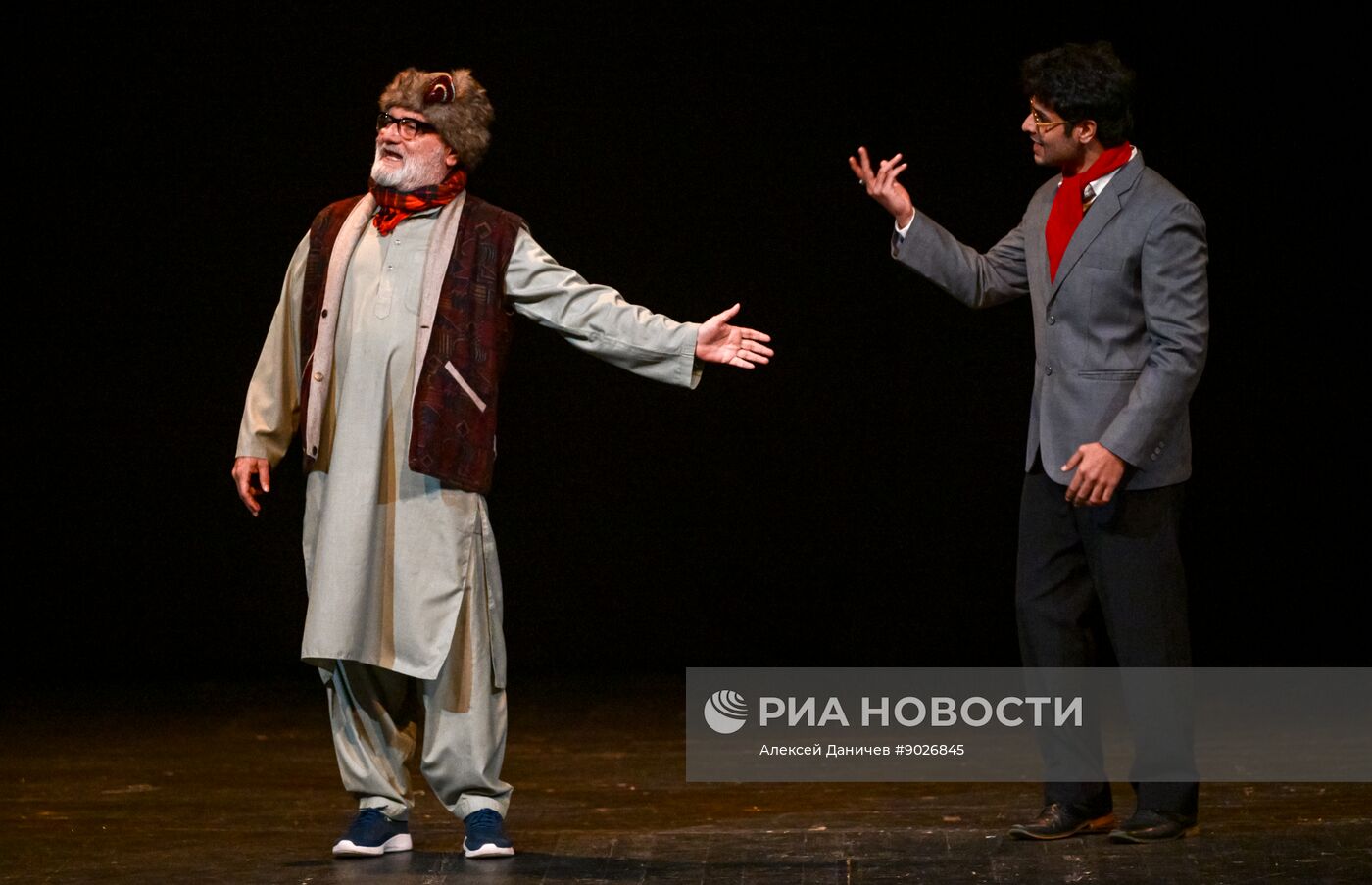 Спектакль "Братья Карамжале" в рамках международного театрального фестиваля "Балтийский дом"