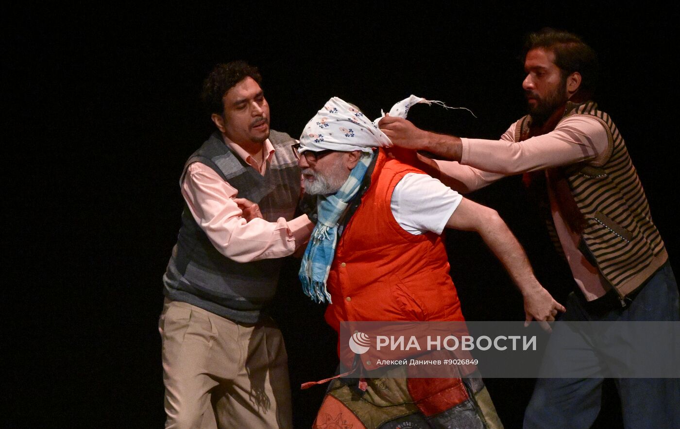 Спектакль "Братья Карамжале" в рамках международного театрального фестиваля "Балтийский дом"