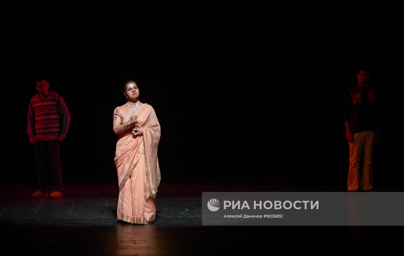 Спектакль "Братья Карамжале" в рамках международного театрального фестиваля "Балтийский дом"