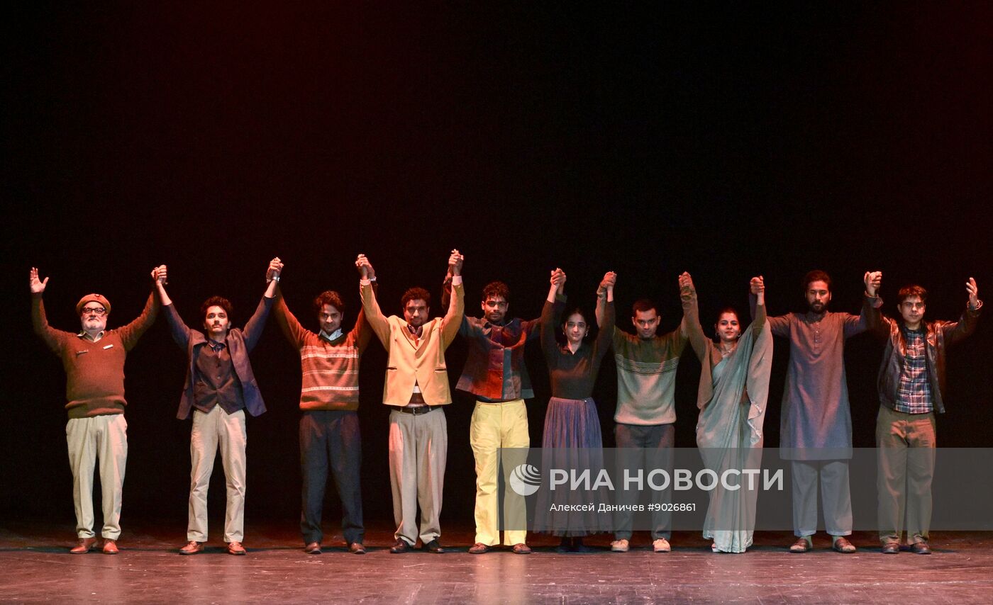 Спектакль "Братья Карамжале" в рамках международного театрального фестиваля "Балтийский дом"