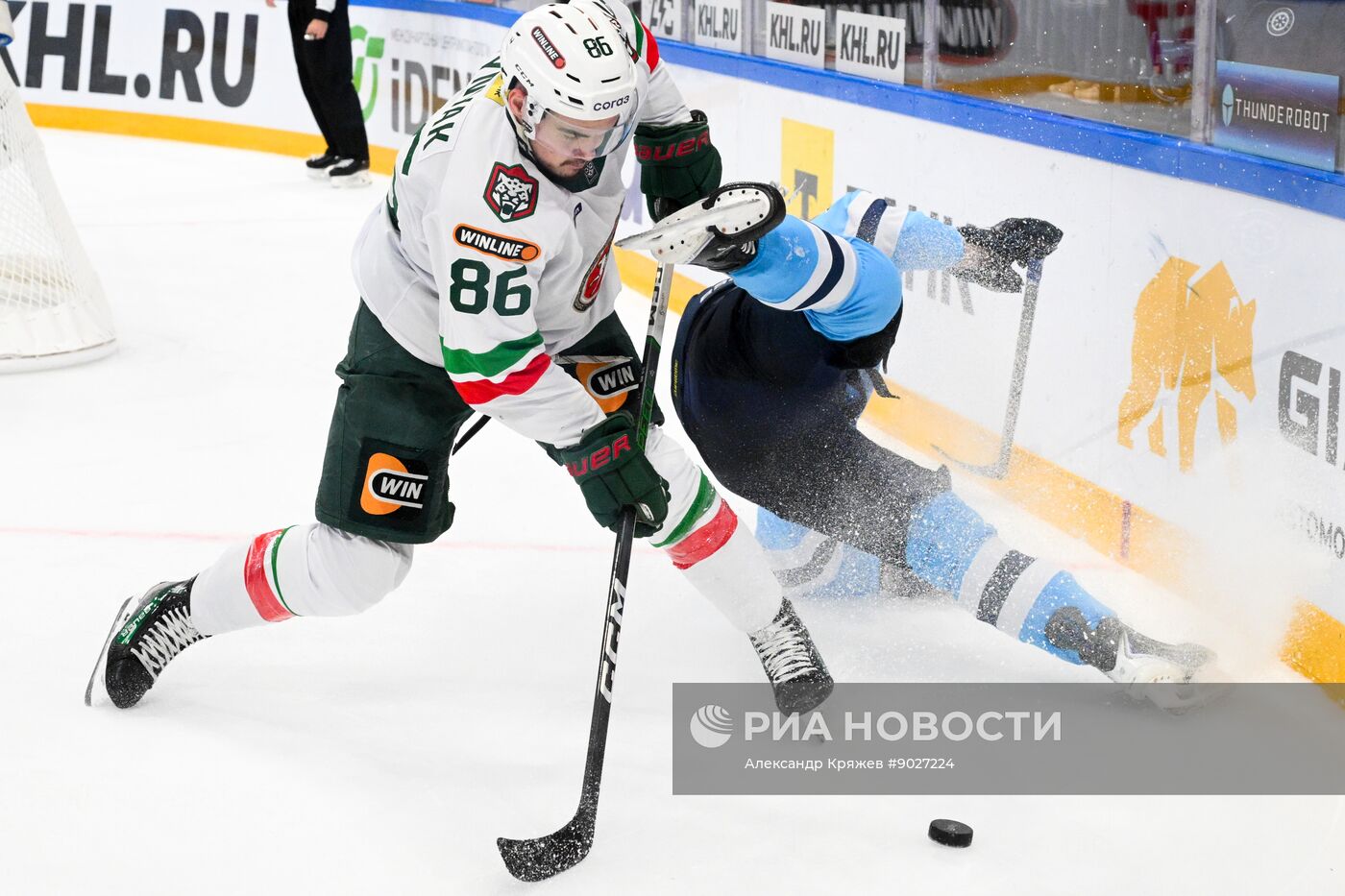 Хоккей. КХЛ. "Сибирь" (Новосибирск) - "Ак Барс" (Казань)