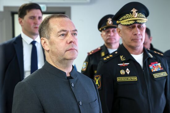 Рабочая поездка зампреда Совбеза РФ Дмитрия Медведева в Южный федеральный округ