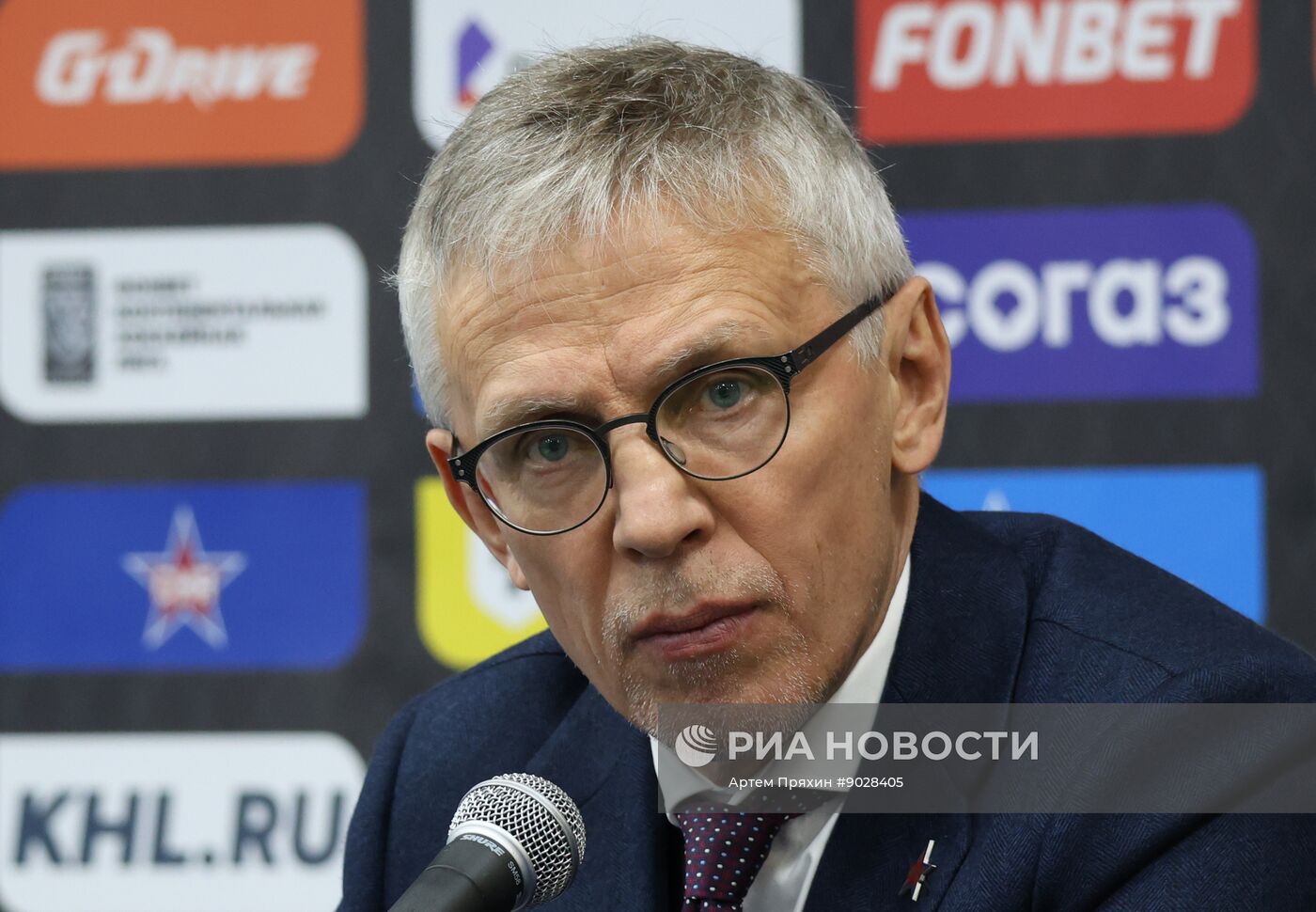 Хоккей. КХЛ. СКА (Санкт-Петербург) - "Локомотив" (Ярославль)