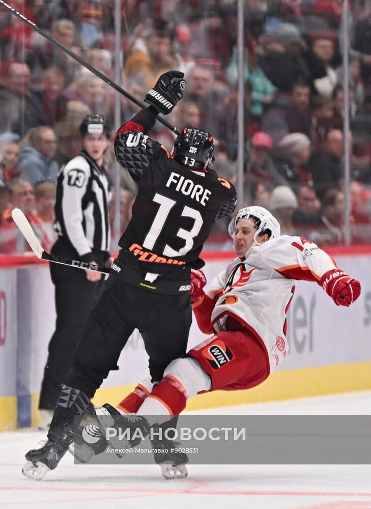 Хоккей. КХЛ. "Авангард" (Омск) - "Автомобилист" (Екатеринбург)