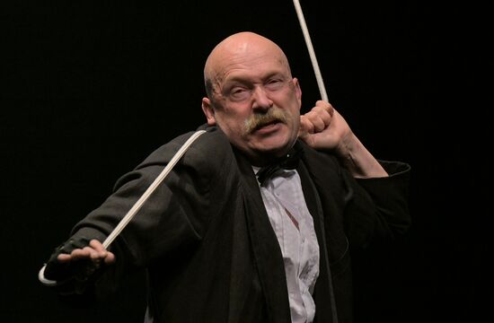 Спектакль "Старик и море"  в театре "Мастерская П.Н. Фоменко"