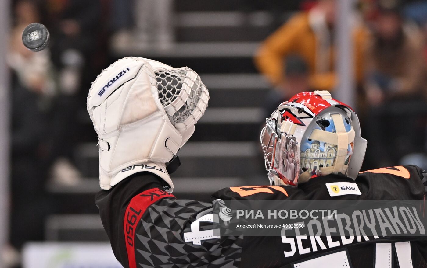 Хоккей. КХЛ. "Авангард" (Омск) - "Автомобилист" (Екатеринбург)