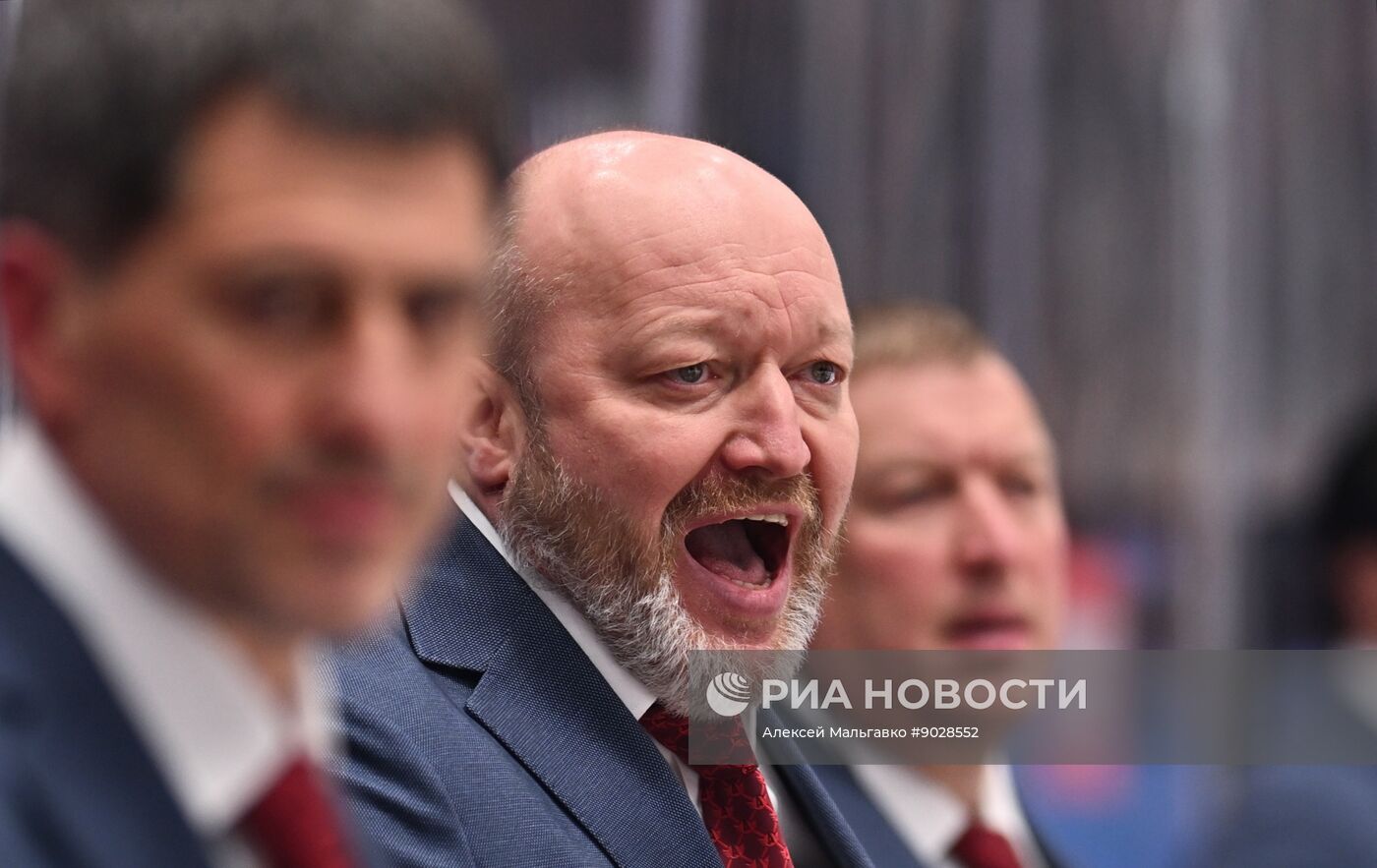 Хоккей. КХЛ. "Авангард" (Омск) - "Автомобилист" (Екатеринбург)