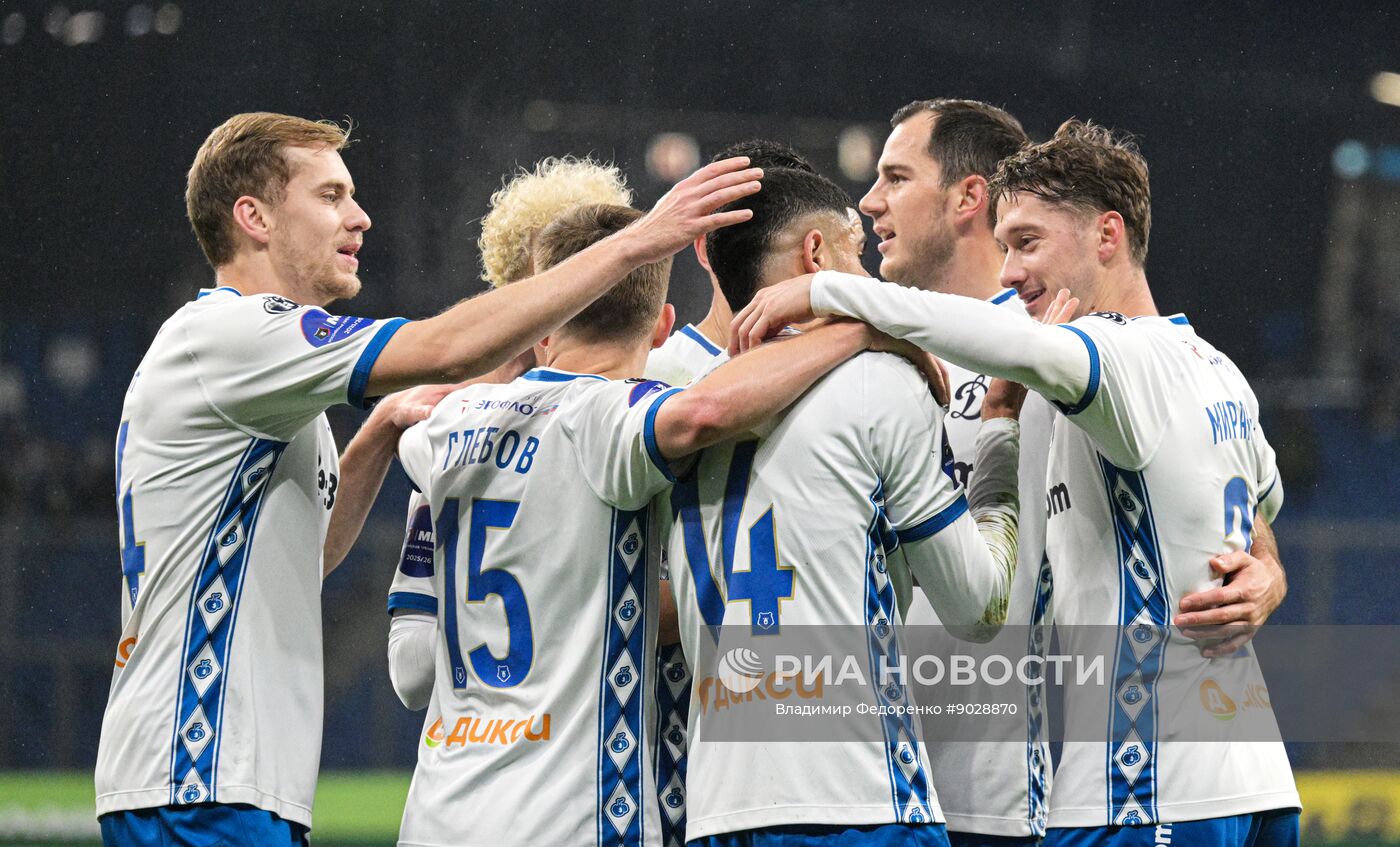 Футбол. РПЛ. "Динамо" (Москва) - "Ахмат" (Грозный)