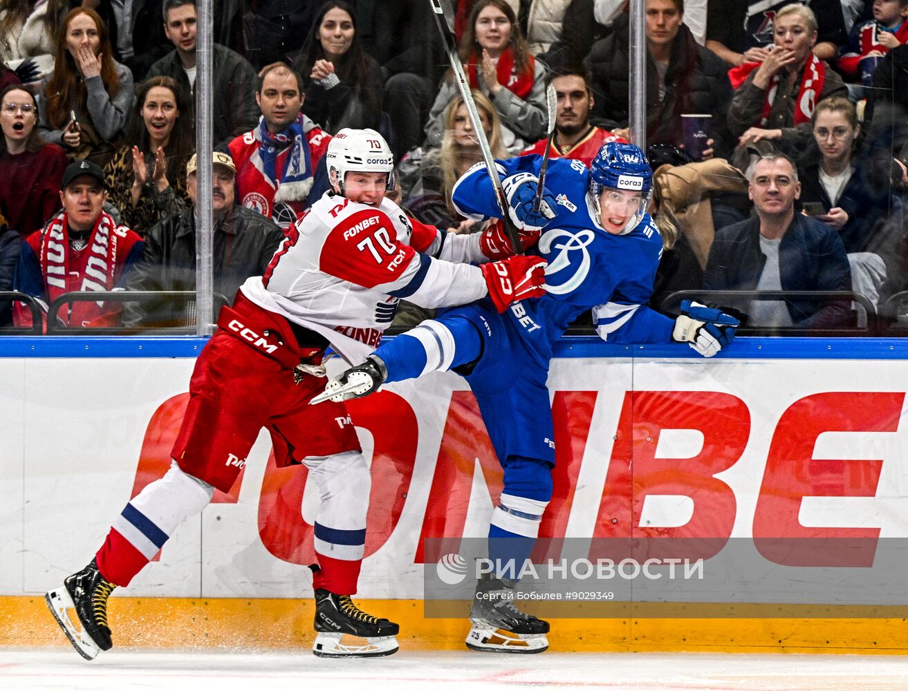 Хоккей. КХЛ. "Динамо" (Москва) - "Локомотив" (Ярославль)