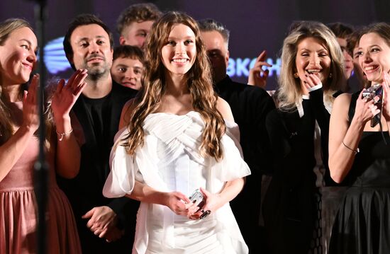 Премьера фильма "Алиса в Стране чудес" в Москве