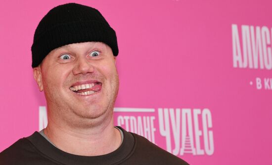 Премьера фильма "Алиса в Стране чудес" в Москве