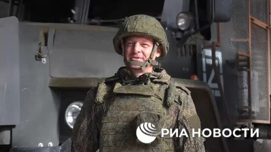 Боец РФ вывез около 10 захваченных американских БТР М113 с поля боя