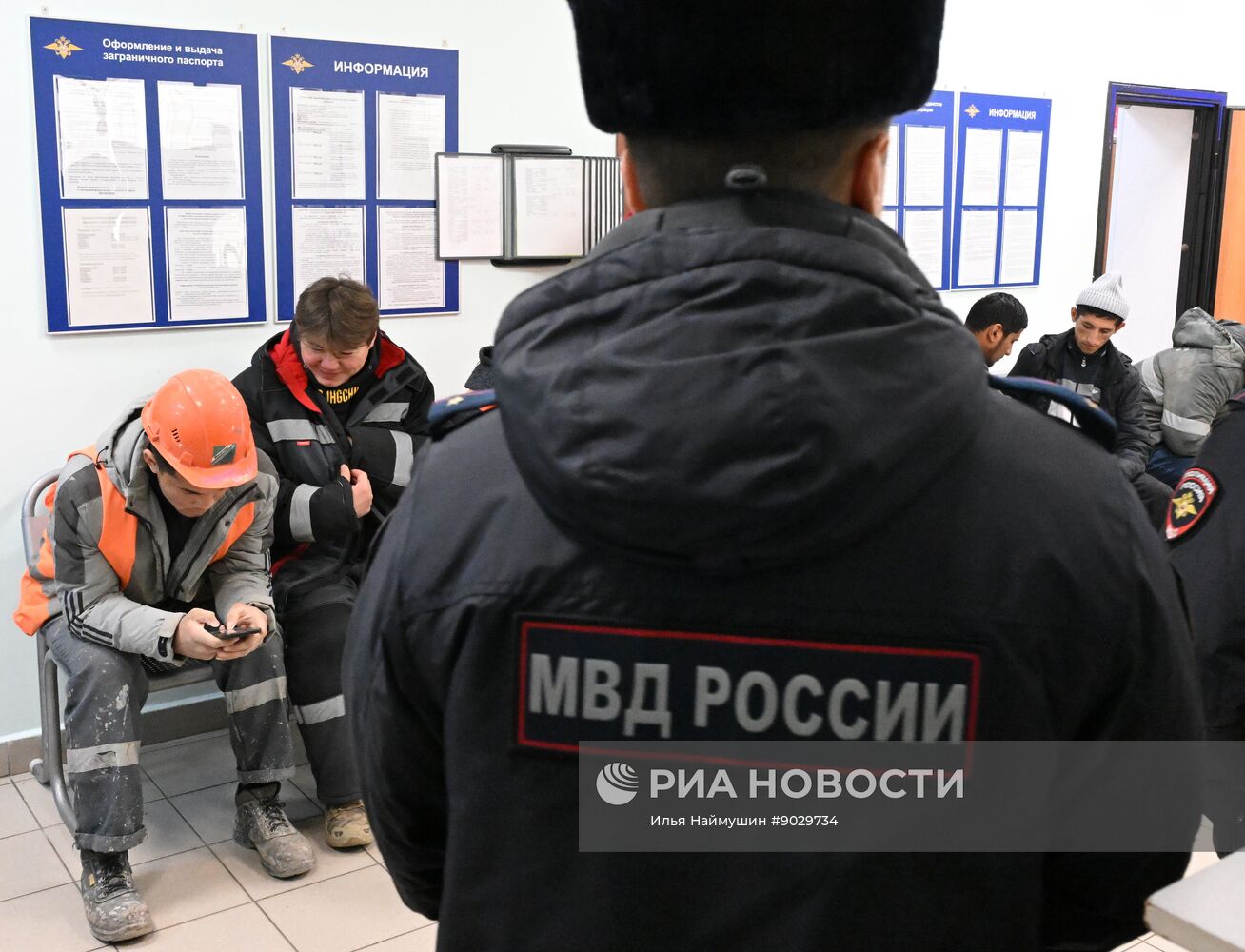 Рейд в Красноярске по выявлению незаконных мигрантов