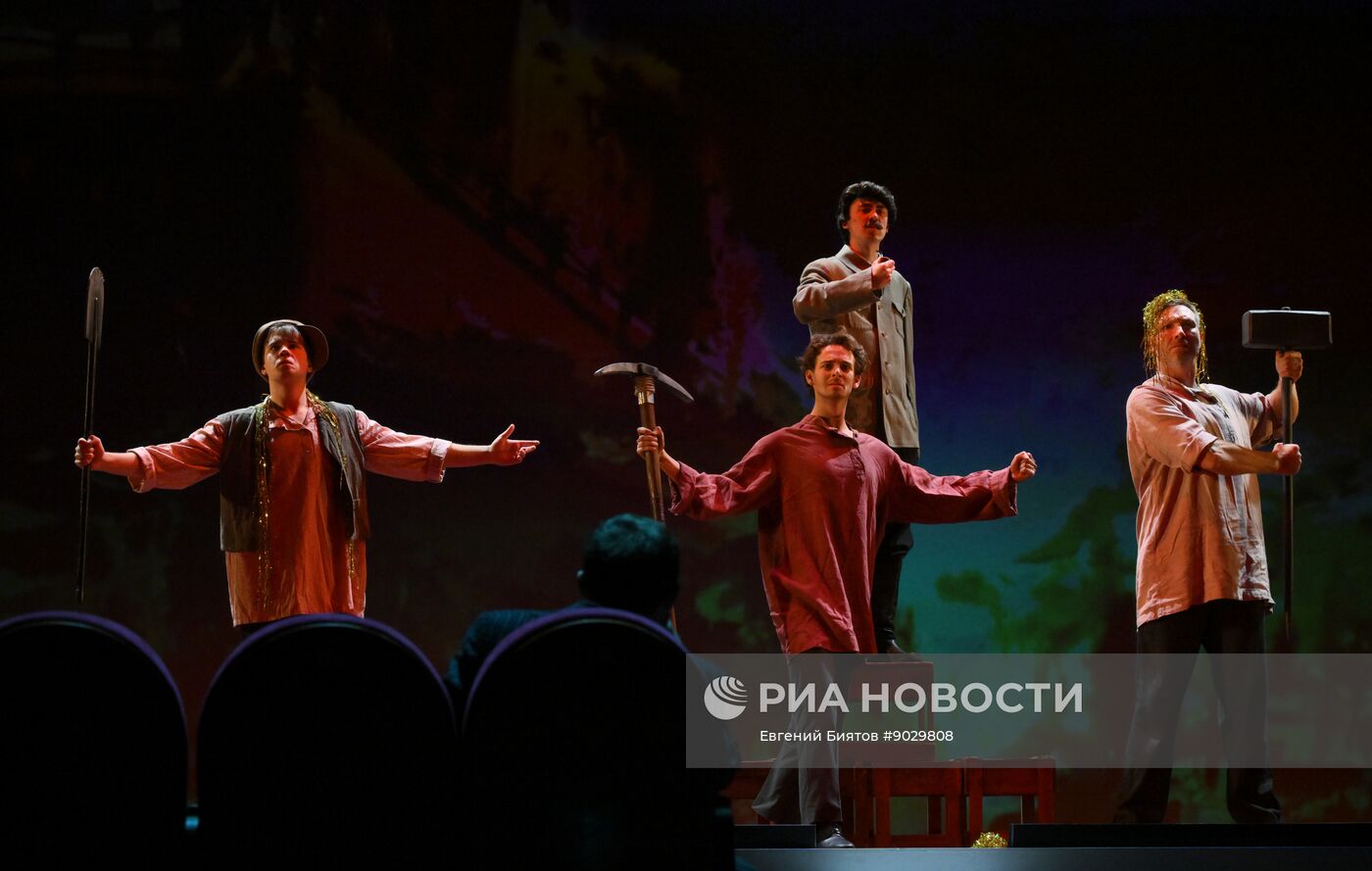 Спектакль "И будет театр!..." к юбилею Театра имени Пушкина