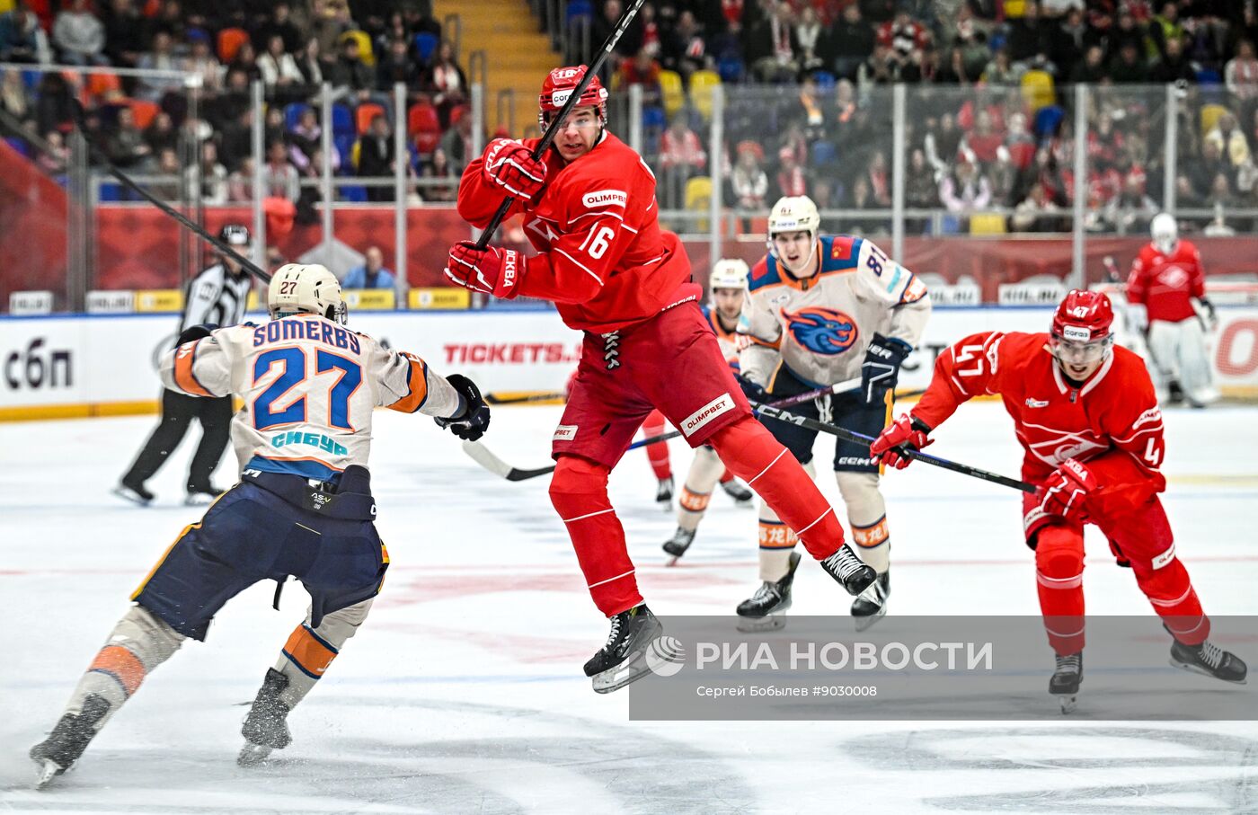 Хоккей. КХЛ. "Спартак" (Москва) - "Драконы" (Шанхай)