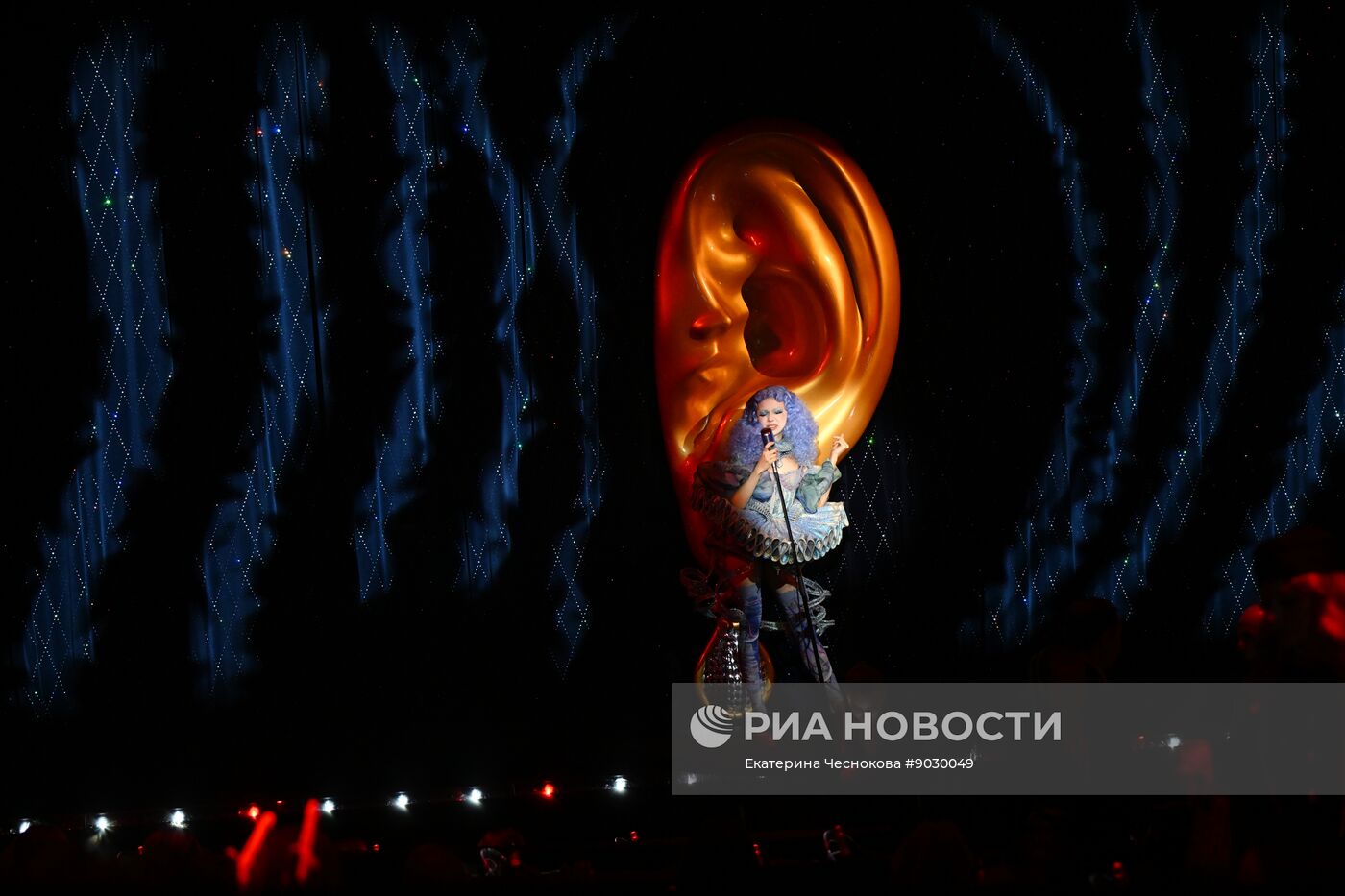 Спектакль "Abracadabra" в театре Crave в Москве