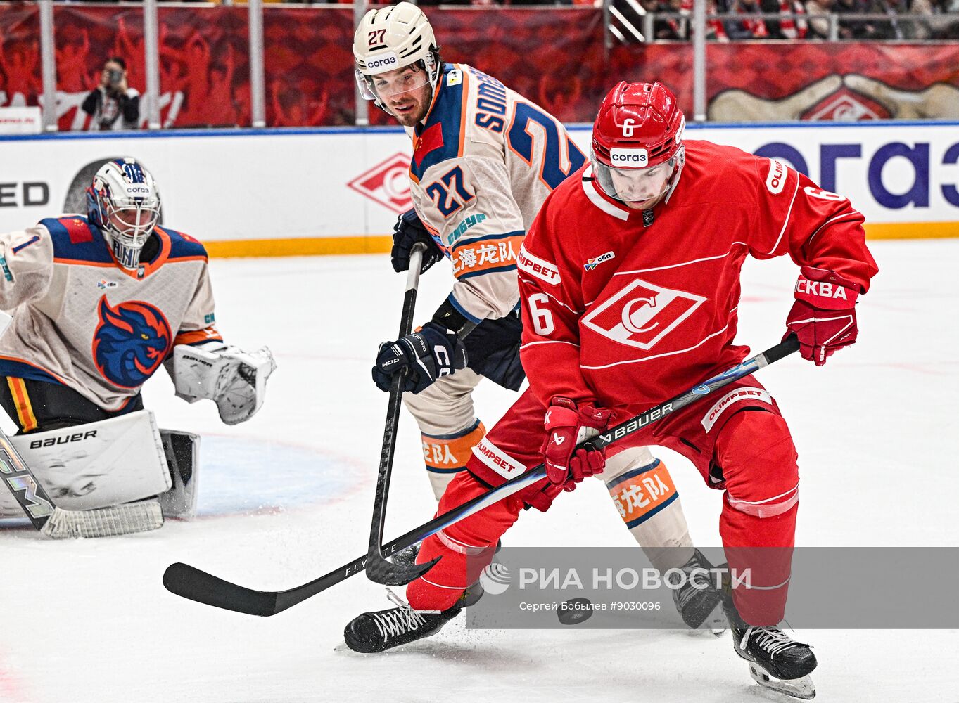 Хоккей. КХЛ. "Спартак" (Москва) - "Драконы" (Шанхай)