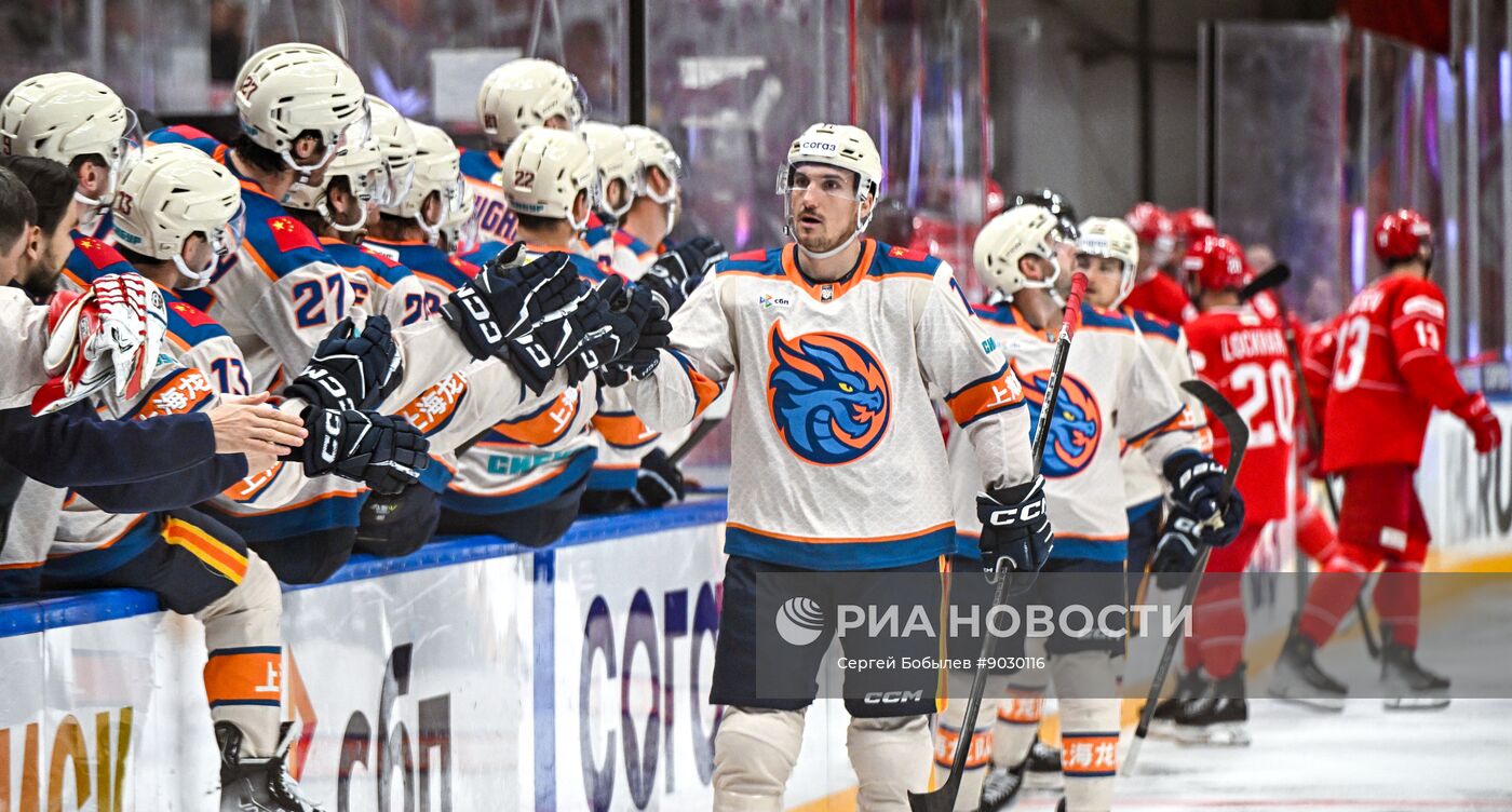 Хоккей. КХЛ. "Спартак" (Москва) - "Драконы" (Шанхай)