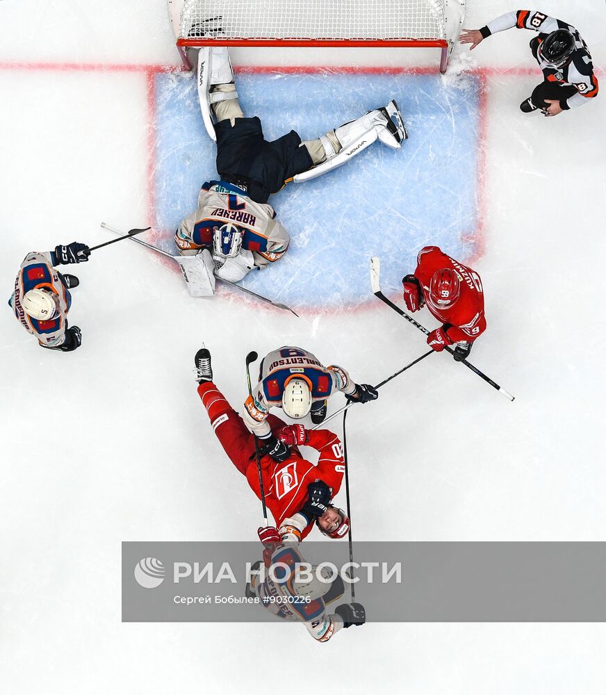 Хоккей. КХЛ. "Спартак" (Москва) - "Драконы" (Шанхай)