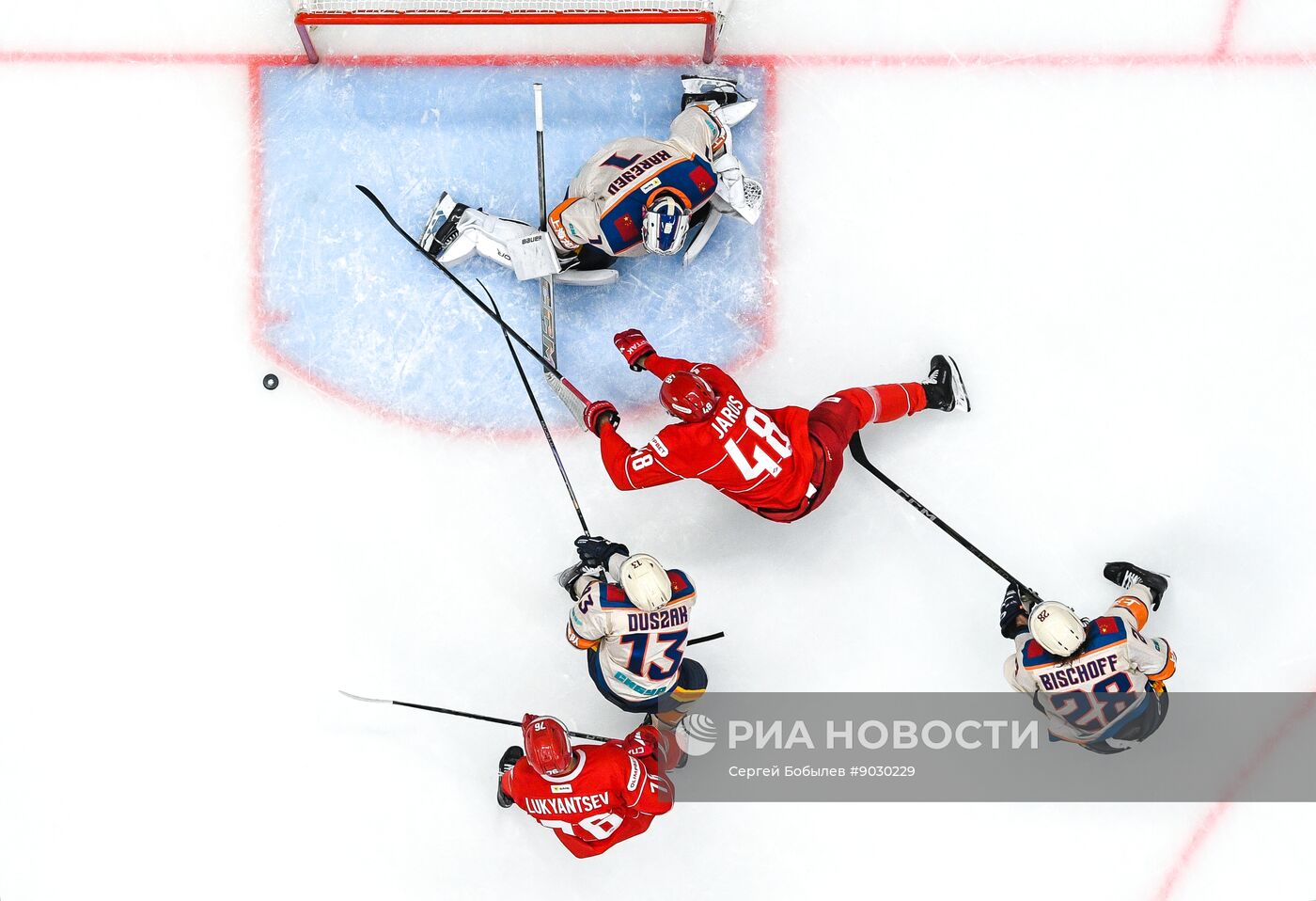 Хоккей. КХЛ. "Спартак" (Москва) - "Драконы" (Шанхай)