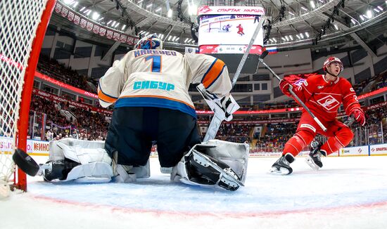 Хоккей. КХЛ. "Спартак" (Москва) - "Драконы" (Шанхай)