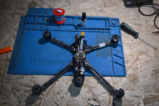 Лаборатория по ремонту и сборке БПЛА группировки "Центр"