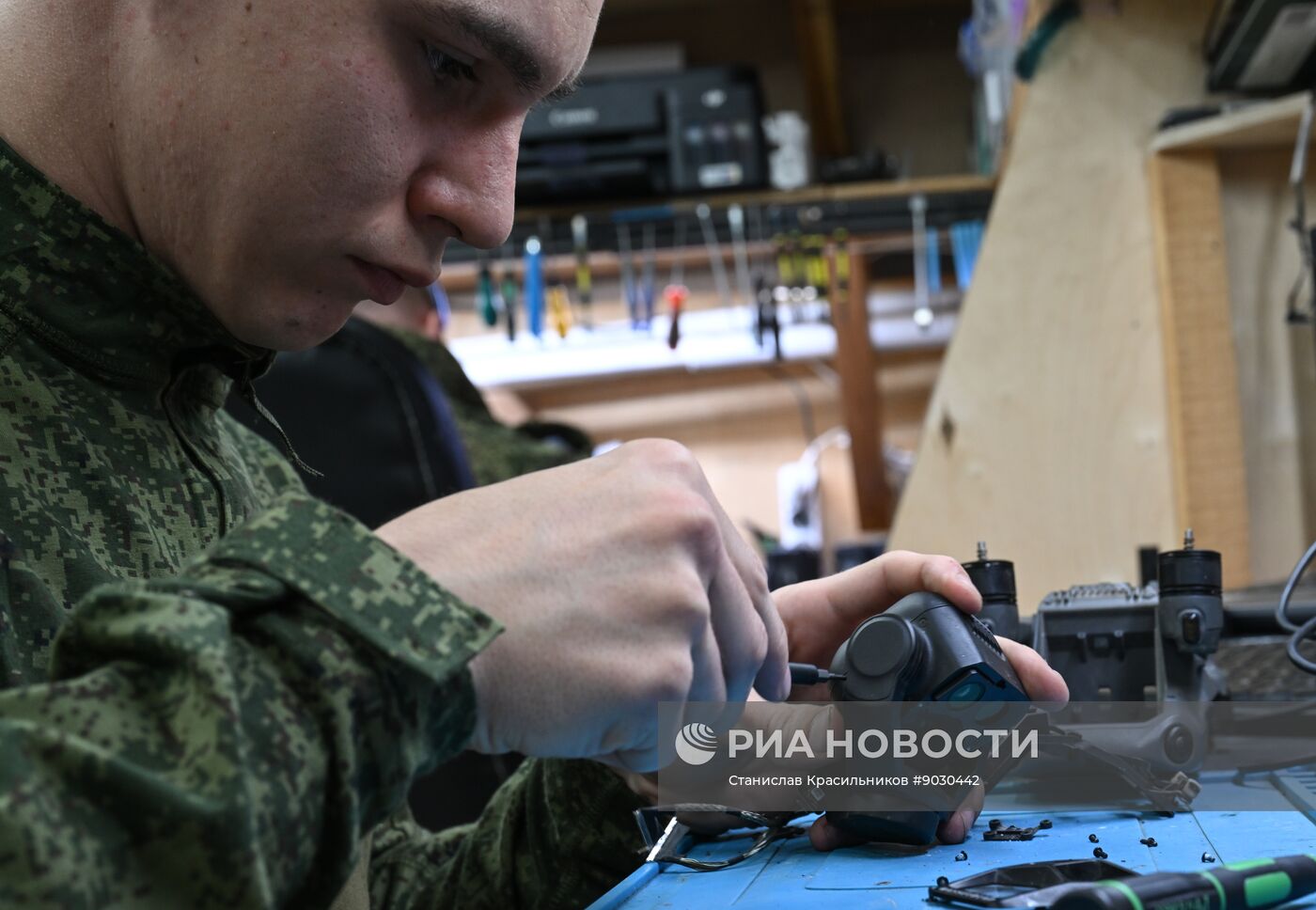 Лаборатория по ремонту и сборке БПЛА группировки "Центр"