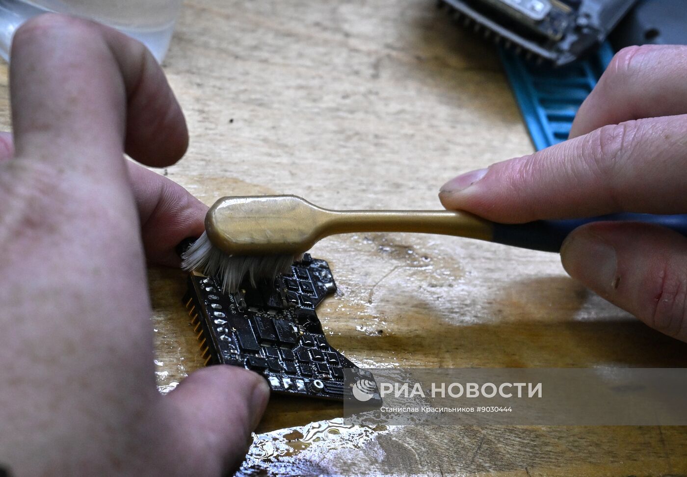 Лаборатория по ремонту и сборке БПЛА группировки "Центр"